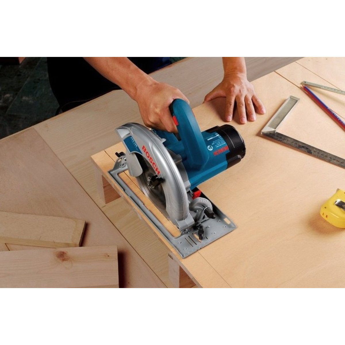 Ручна циркулярна пилка Bosch Professional GKS 190 (0601623000)