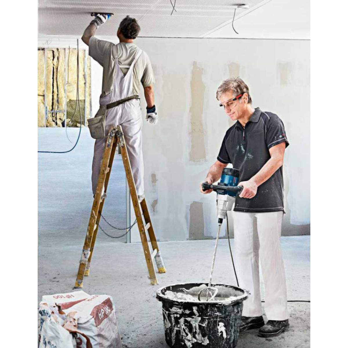 Електроміксер Bosch Professional GRW 18-2 E (06011A8000)