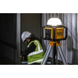 Фонарь светодиодный аккумуляторный DeWALT (DCL074)