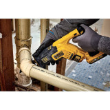 Пила сабельная аккумуляторная бесщеточная DeWALT DCS367P2