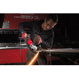 Углошлифовальная машина MILWAUKEE 150 мм AGV 15-150 XC (4933433250)