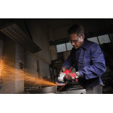 Углошлифовальная машина MILWAUKEE 150 мм AGV 15-150 XC (4933433250)