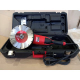Угловая шлифовальная машина MILWAUKEE AG22-230DMS-DSET с алмазным диском 230 мм (4933440292)