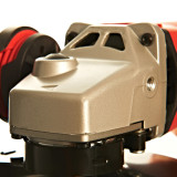 Углошлифовальная машина MILWAUKEE 125 мм AGV 17-125 XE (4933432230)