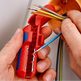 Универсальный инструмент Knipex ErgoStrip для удаления оболочки, Ø от 8 до 13 мм (для левши) (16 95 02 SB)